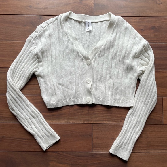 Abound Long Sleeve Ribbed V-Neck Cropped Knit Top Size XL - Picture 1 of 7